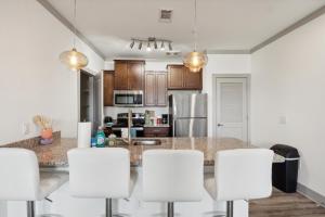 Overlook 1214 I Beautiful 1Bd1Bth Apt I Gym