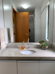 Espinheiro Flat Green Life 210 - Zona Norte