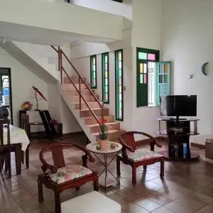 Casa super espaçosa perto da Praia - Bôca do Rio