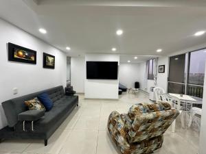 Apartamento amoblado al SUR de CALI