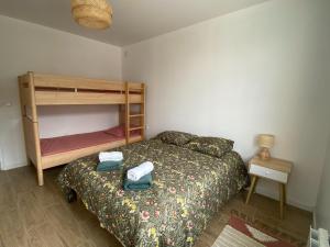 Maisons de vacances Holiday Home in France with Sea View Terrace : photos des chambres