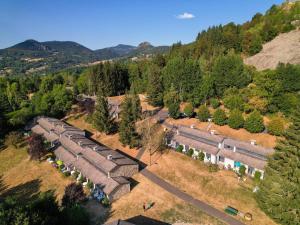 Maisons de vacances Gite in Saint-Julien near Green Trails : photos des chambres