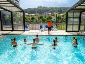Maisons de vacances Apartment in Urrugne with Ocean & Mountain Views : photos des chambres