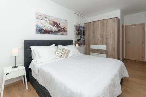 Family friendly house with a swimming pool Plano, Trogir - 23937