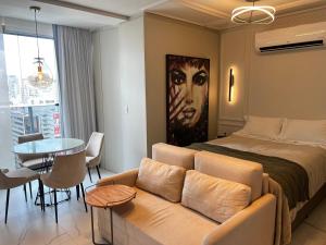 Studio completo Helbor Wide no melhor de Pinheiros SP