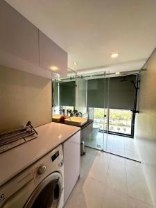 PentStudio West Lake 2 Bedrooms