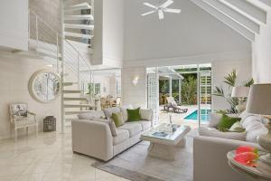 Private Boutique Villa & Pool Next To The Beach Outside Holetown