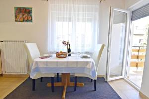 Appartement in Umag mit Gepflegtem Garten