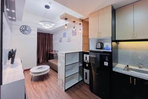 Best Choice and Restful 2BR Vida View Makassar Apartment By Travelio