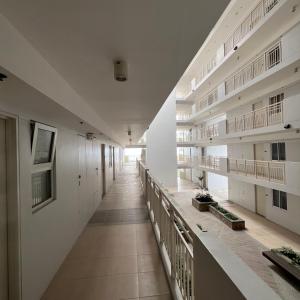 2br condo corner unit with 2 picturesque views from the balcony