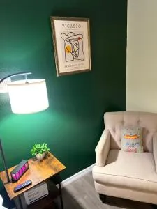 The Suite Picasso - Cassadaga