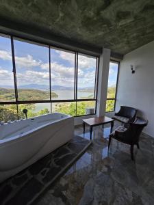 Hostal Vista Hermosa Suchitoto