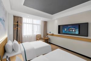 Junao Hotel Nanping Pedestrian Street Branch