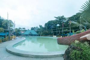 Villa Del Carmen Resort & Restaurant by RedDoorz