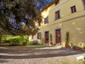 Agriturismo Villa Gorgognano - Luia
