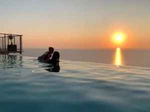 Kathisma Bay Villas - Luxury Villas - Villa Helios - Kalamitsi