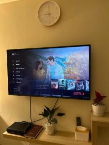 Casa Feliz - Manhattan plaza Cubao