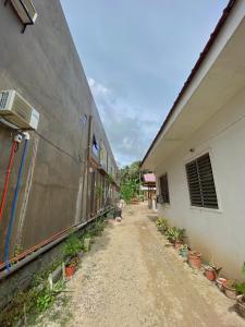 Moneras Native Cabin