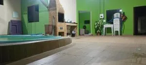 Casa com piscina e churrasqueira para família - Cajá