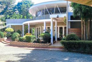 RedDoorz at Alejandros Suites & Venue