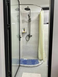 Just another day in paradise