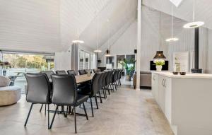 Amazing Home In Rømø With Sauna