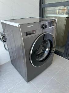 Just another day in paradise