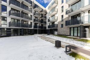 Mostek Sapphire Navy Studio by BookingHost