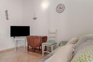 Trilocale Con Vista Porto Taverna