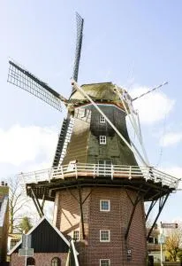 Sleep in a windmill - Molen Hunsingo - Tinallinge