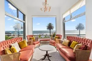 Lisieux By Ready Set Stay - Middle Park