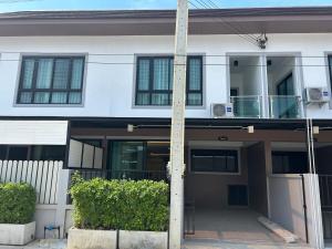 Cc9联排别墅 - Ubytování bez kategorie ve městě Nong Prue