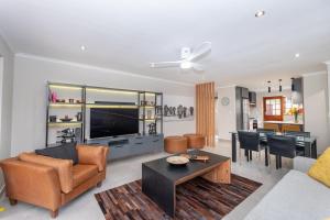 Serenity at Cape Bay