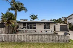 Glenhaven Hideaway - Ohope Beach Holiday Home - 卡塔尼