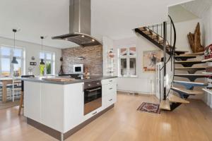 Holiday Home With Sea And Harbor View