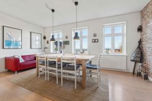 Holiday Home With Sea And Harbor View