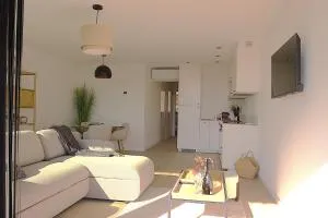 Sealor, zonnig appartement met ruim terras - De Panne