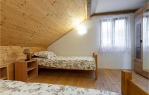 Beautiful Home In Otocac With Wifi