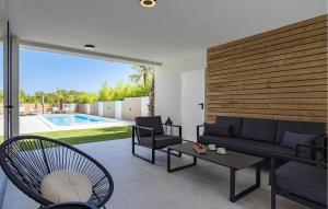 Pet Friendly Home In Medulin With Sauna 