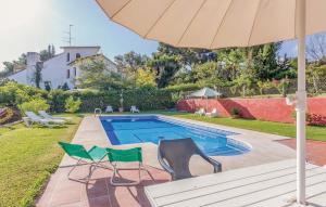 3 Bedroom Lovely Apartment In Malaga