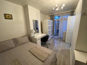 Modern bedroom with garden view