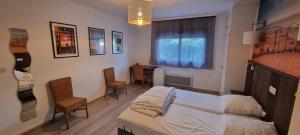 Villas Villa Tre les Pins, 7 chambres, a 100m du LAC DE LACANAU : photos des chambres