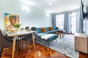 Family Friendly Retreat in Tatu Perfect for Stay, Swim and Play - Kahawa