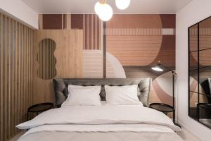 Central Spacious Apartment 910