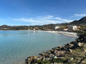 Appartements Standard 2ch vue mer - Ile Rousse : photos des chambres