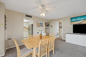 Anchorage Resort 3rd Floor 2 Bedroom Condo South West Balconies 0885