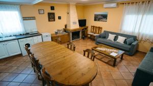 Casa rural en Casas de Moya Casa del Pino Gori