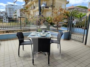 Appartamento con 2 Camere da Letto e Terrazza