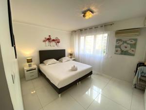 Spacieux 3 chambres BALCON, MARTINEZ -CARLTON A3B130