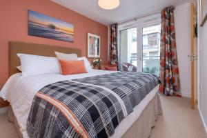 Host & Stay - Kingscote Townhouse